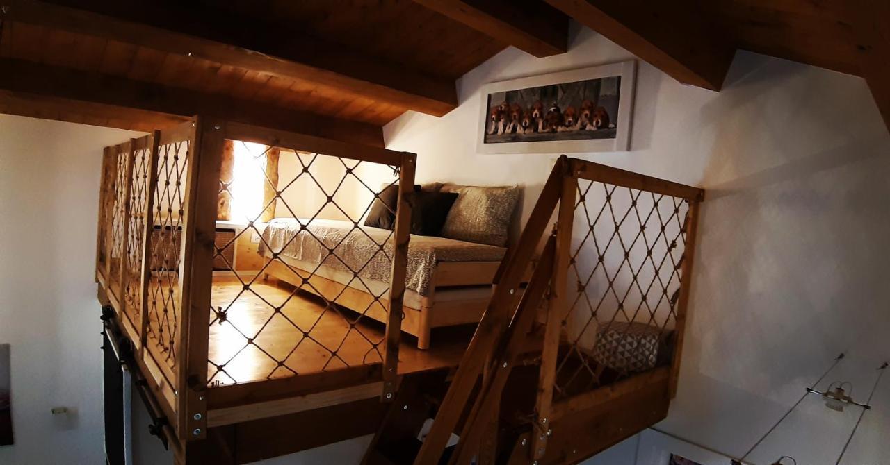 B&B Il Fienile Del Borgo Йези Екстериор снимка